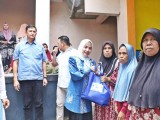 Bupati Serang Ratu Zakiyah Salurkan 1.000 Paket Sembako di Pabuaran